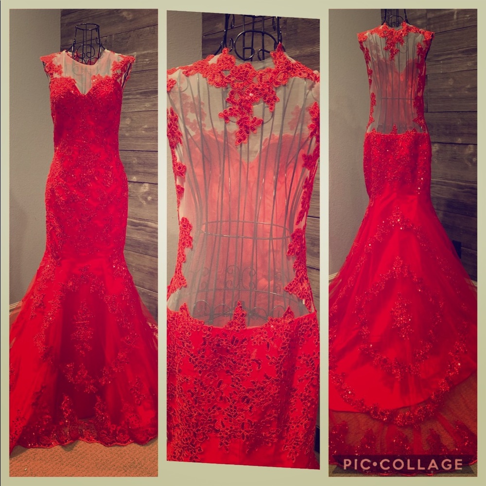 Red Lace Backless Prom Dress